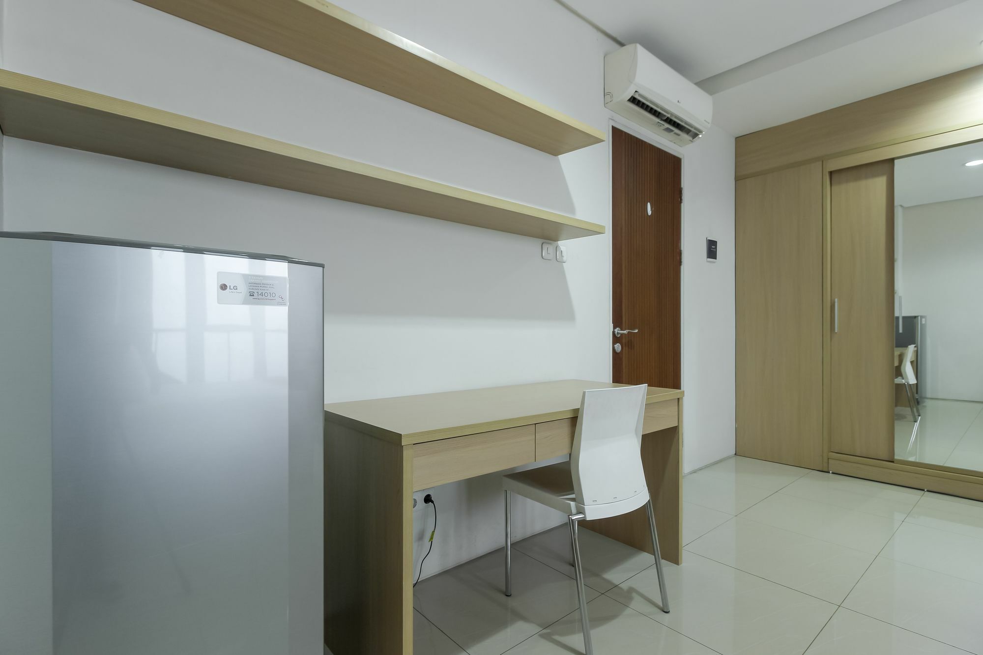 Reddoorz @ Patal Senayan 4 Hotell Jakarta Eksteriør bilde