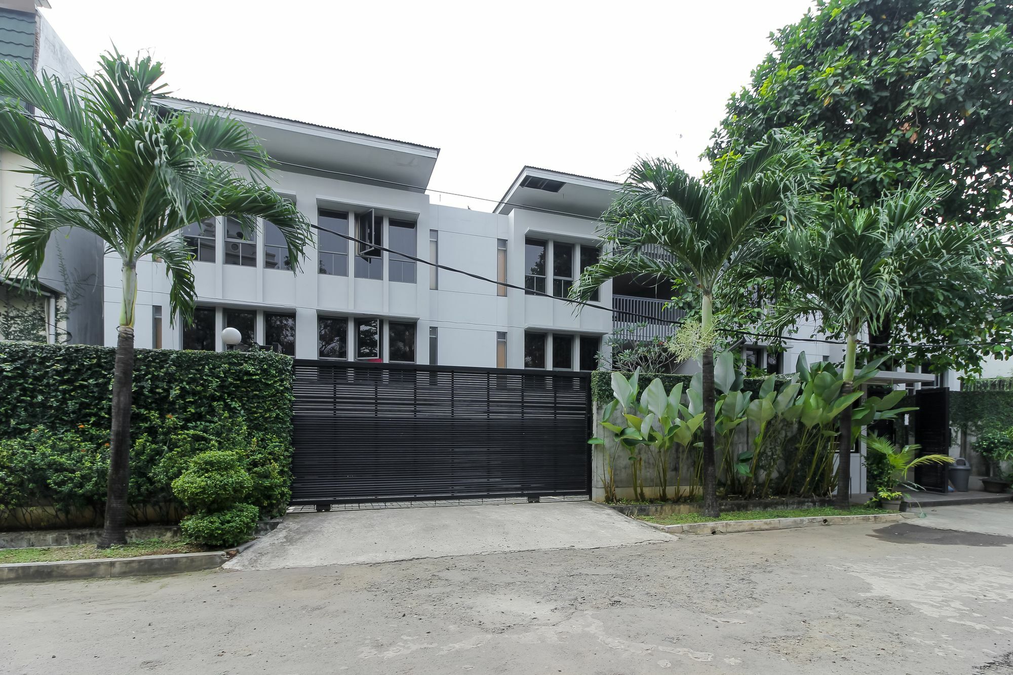 Reddoorz @ Patal Senayan 4 Hotell Jakarta Eksteriør bilde